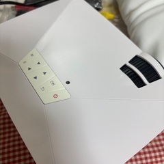 【7/25処分予定】プロジェクター Wi-Fi対応の画像