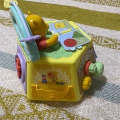 はじめて英語 くまのプーさん 絵本でおしゃべり! ゆびさき知育 いっぱいできた 8か月~3歳 の画像