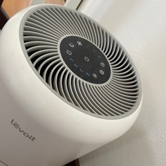 【ジャンク】レボイト　空気清浄機の画像