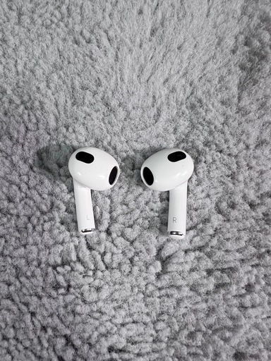 AirPods 3