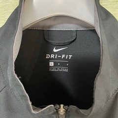 Nike ナイキ　DRI-FIT 黒　ジャケット サイズL  ジャケット NIKE ナイキ Dri-Fit L ブラックの画像