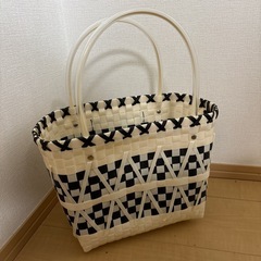 MARNI　カゴバッグの画像