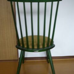 レトロな椅子の画像