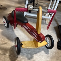 三輪車の画像