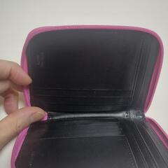 プラダ財布の画像