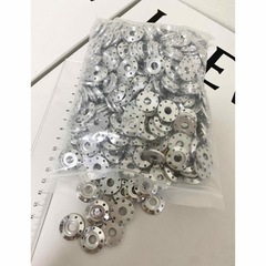 ネジ 金属部品 カーネジ バイクの画像
