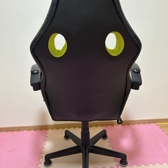 ゲーミングチェアの画像