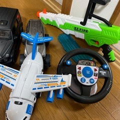 まとめ売り　車飛行機の画像