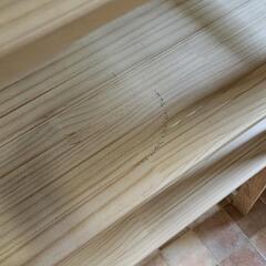木の棚(小)の画像