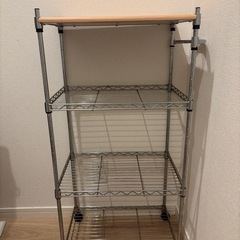 スチールラックの画像