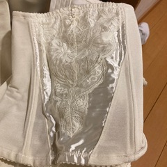 補正下着
の画像