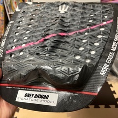 新品未使用　サーフィン　デッキパッドの画像