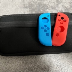 お取引者様決定しました！美品　Nintendo Switch 2019年モデル おまけ付きの画像