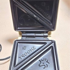 スヌーピーホットサンドの画像