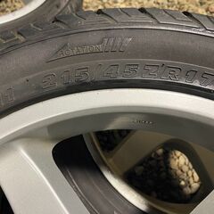超レア 4穴 114.3 215/45R17 東北6県無料配送対応‼️爆安‼️最終値下げ‼️①超超超バリ溝❗ アルミ付き 国産 タイヤ !!　サマー　タイヤの画像