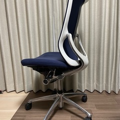 2脚セット Okamura Zephyr(ゼファー)シリーズ CY95GT オフィスチェアの画像