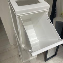 【譲り先決定】ゴミ箱 3段の画像