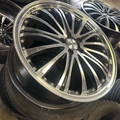 18インチ7.5j 
pcd100 ロクサーニ EX の画像