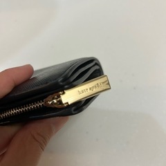 ケイトスペード　二つ折り財布の画像