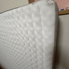 ダブルマットレスの画像