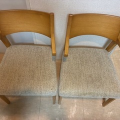 ダイニングチェア二脚の画像