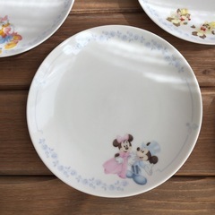 ディズニーシーアンバサダーNARUMIナルミ製プレート5枚セットの画像