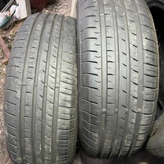 195/65R15 バリ溝の画像
