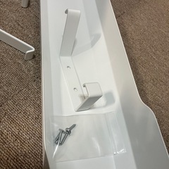 【ほぼ未使用】サンワダイレクト ケーブルトレー デスク下 幅90cm ホワイト200-CT002W　　の画像