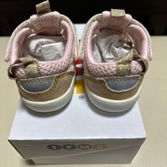 IFME スニーカー 13.5cm
の画像