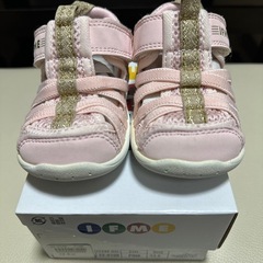 IFME スニーカー 13.5cm
の画像