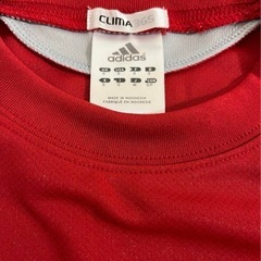 adidas Tシャツの画像