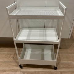 IKEAニッサフォース  ホワイト 引き渡し７月中だと助かります❗️の画像
