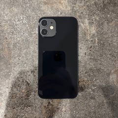 【早い者勝ち！】iPhone 12 mini 128GB ブラック《訳あり特価》の画像
