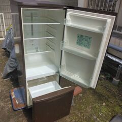 冷凍冷蔵庫：１６８L：２ドアー色相：茶色：型：NRーB177W：パナソニック中古良品：の画像