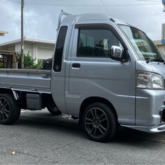 走行少４万キロ台　四駆　5F 板金綺麗ですの画像
