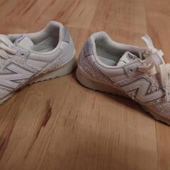 new balance 996 22センチ、使用少、色移りの画像