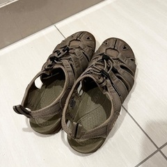 美品KEENサンダル24センチ　ブラウンの画像