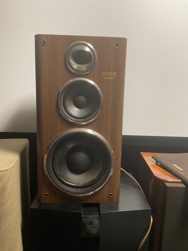 スピーカー:ONKYO D-77FX