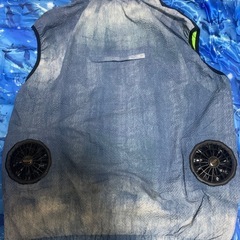 アイズフロンティア空調服ベストファンバッテリー、充電器セット&バートル空調ベストの画像