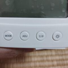 【新品】多機能　電子湿度計（時計付）の画像