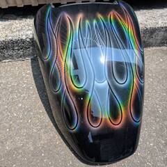 ＹＡＭＡＨＡ　ＶＭＡＸ１２００　純正ダミータンクカバ－　ファイヤー柄　光の当たり具合でレインボーに変化！の画像