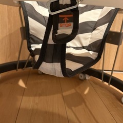 乳児の歩行器の画像