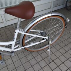 定価数万円　ブリジストン　ママチャリ　自転車　変速機付き　錆びない丈夫な自転車の画像