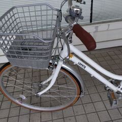 定価数万円　ブリジストン　ママチャリ　自転車　変速機付き　錆びない丈夫な自転車の画像