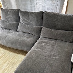 ソファ
の画像