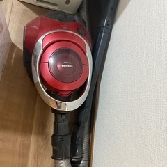 東芝　サイクロン掃除機