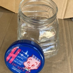 【取引終了】クルマ型　ガラス容器瓶の画像