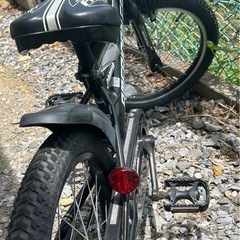 お子様自転車補助輪付き18インチ美品！の画像
