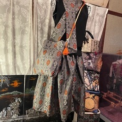 村山大島紬 リメイク スカート
の画像
