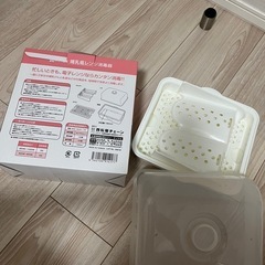 ベビー用品＊哺乳瓶消毒グッズ　まとめ売り　哺乳瓶レンジ消毒器・哺乳瓶乾燥スタンド　の画像